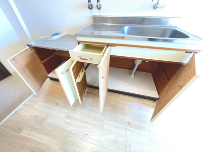 【キッチン】 | 大和ハイツ | コンパクトなキッチンで掃除もラクラク