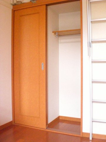 レオパレスサンクレール柏Aの収納