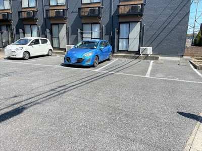 【駐車場】 | レオパレスWins | 画像5