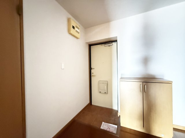 メロディハイム愛宕山の玄関