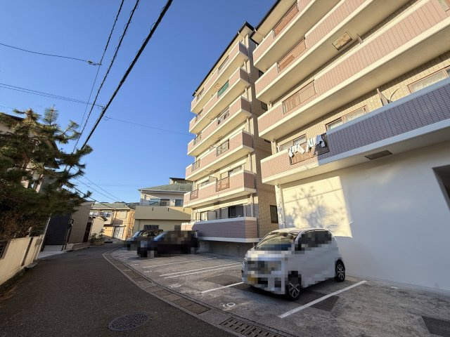 メロディハイム愛宕山の外観