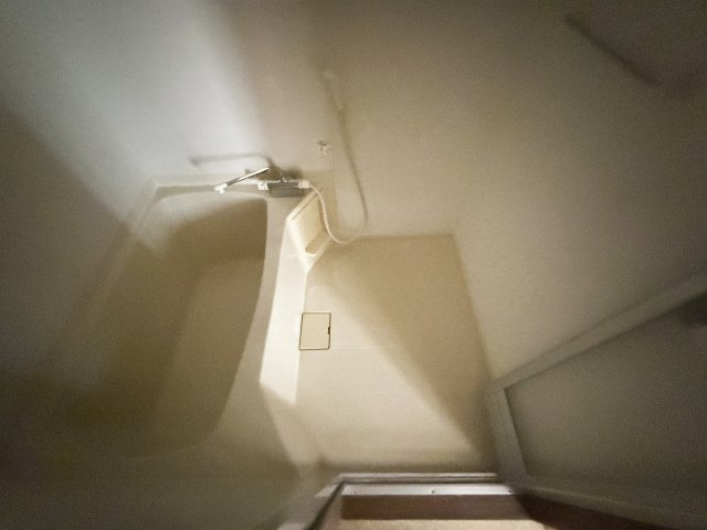 メロディハイム愛宕山の浴室