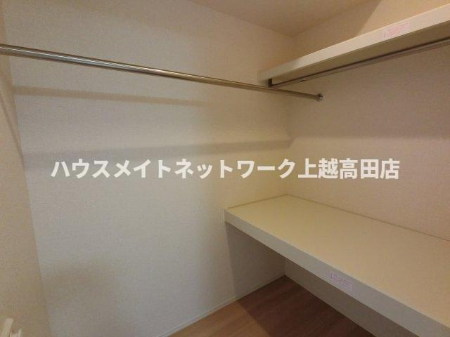 ラグナタウン南城の収納|ウォークインクローゼット