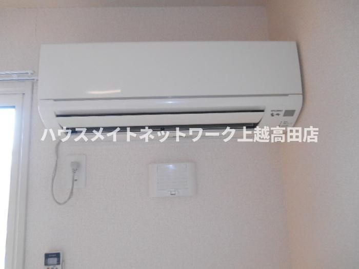 ロジュマン シュシュ Ｂの設備|エアコン（参考206号室室内写真）