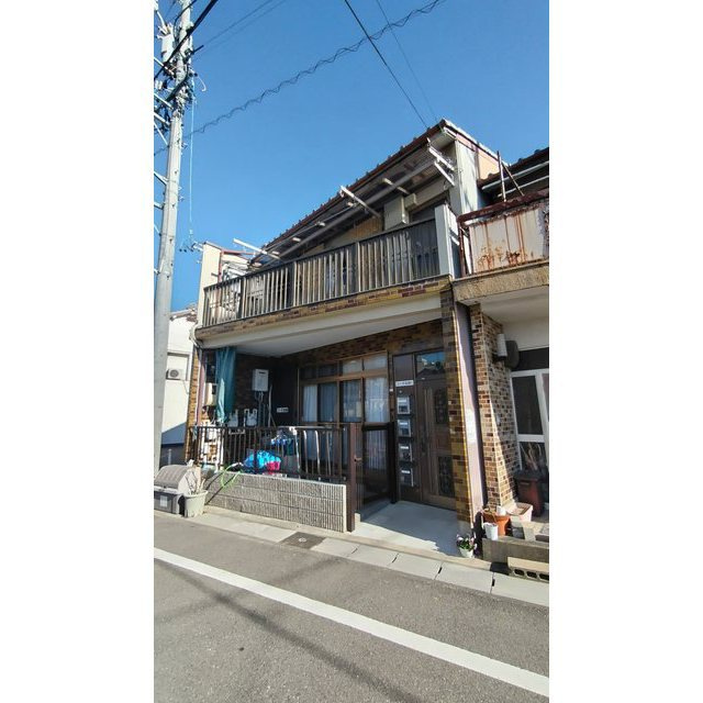 岐阜市加納徳川町のアパートの外観