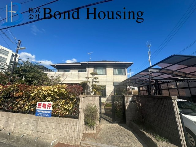 積水ハウス施工・敷地建物広々・魚住町住吉　築26年の外観