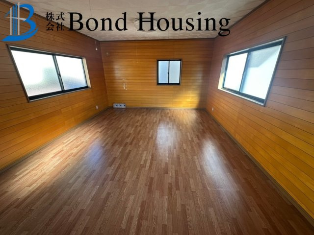 積水ハウス施工・敷地建物広々・魚住町住吉　築26年