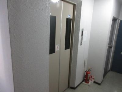 サテンドール千本のその他|2階からエレベーター