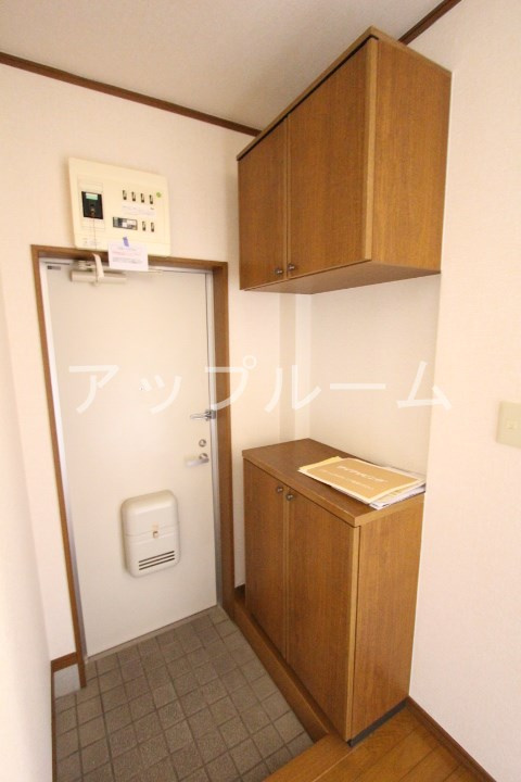 リーベン弥生の玄関