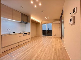 【内装】 | TORISIAS 南大通り