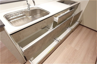 【キッチン】 | TORISIAS 南大通り