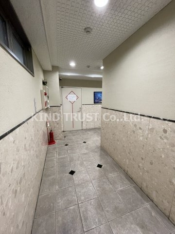 フラットワン天神橋のロビー|清潔なロビーです