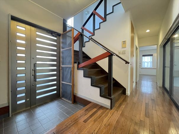 【玄関】 | 古賀市舞の里5丁目　戸建て