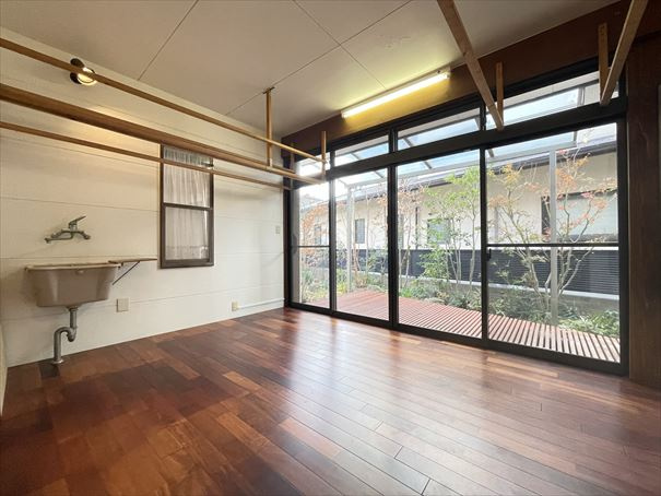 【構造・工法・仕様】 | 古賀市舞の里5丁目　戸建て | 広々のインナーバルコニーは家事室やフリースペースとしても重宝します