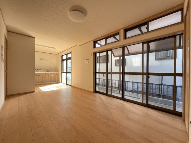 【居間・リビング】 | 熊谷市柿沼　中古戸建