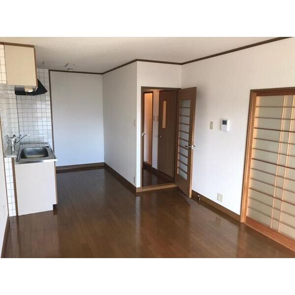 ボヌール五軒邸の居間・リビング