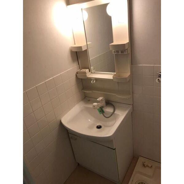 ボヌール五軒邸の洗面所