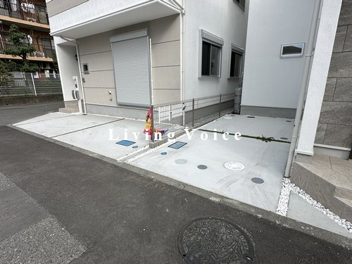 【外観】 | 【仲介手数料０円】厚木市妻田北3丁目4期　新築一戸建て　全2棟 | 2号棟　厚木市妻田北3丁目4期　新築一戸建て　全2棟