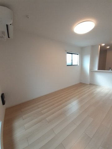 マゼンタ　ローズ　Ⅱの居間・リビング