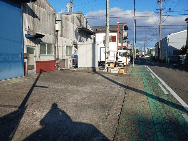 菱池町４－１９西工場の外観