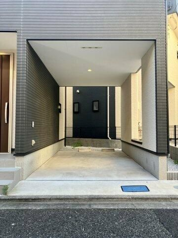 新蒲田戸建　　の駐車場