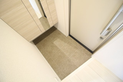 【玄関】 | PLUS CUBE SUMA