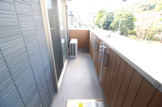 【バルコニー】