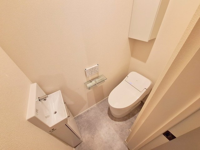 エクレット西品川のトイレ|★温水洗浄便座★