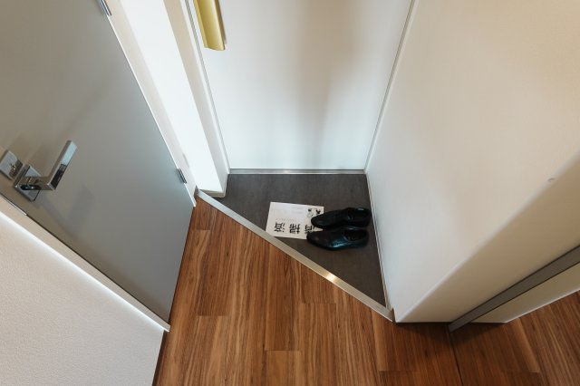 【玄関】 | PARK HILLS 天王寺東 Rum