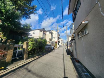 F.Gプレミアの周辺|前面道路