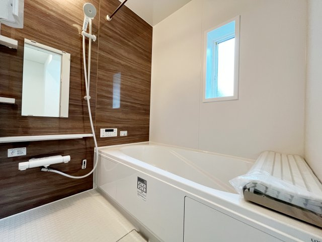 『八王子市新築戸建て』八王子市犬目町96【仲介手数料無料】　３７期の浴室|～仲介手数料無料☆八王子ひなた不動産～八王子市犬目町　新築戸建て
