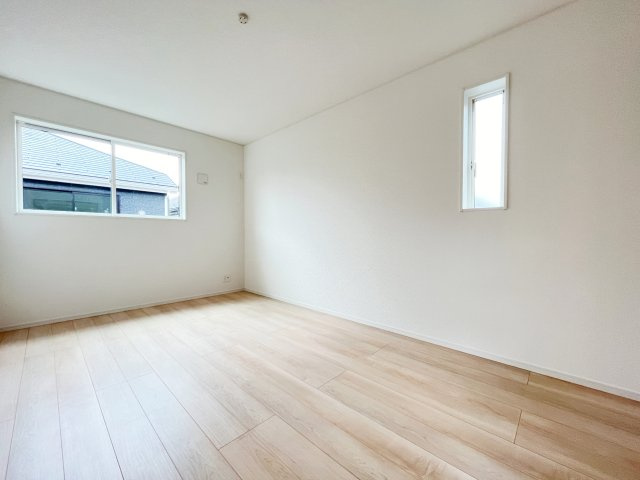 『八王子市新築戸建て』八王子市犬目町96【仲介手数料無料】　３７期の洋室|～仲介手数料無料☆八王子ひなた不動産～八王子市犬目町　新築戸建て
