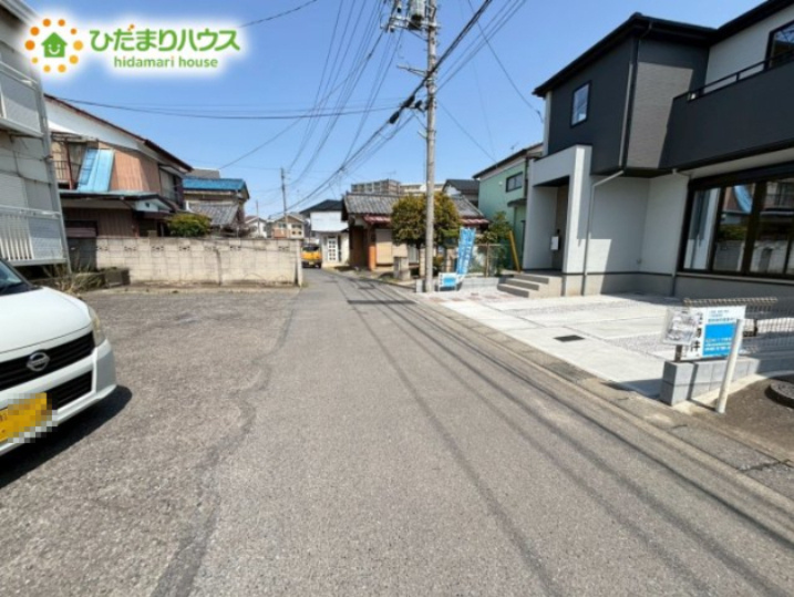 本庄市駅南　7期　新築一戸建て　ずっとプラス　01の前面道路含む現地写真|閑静な住宅地で叶える静かな暮らし(^^)/			
