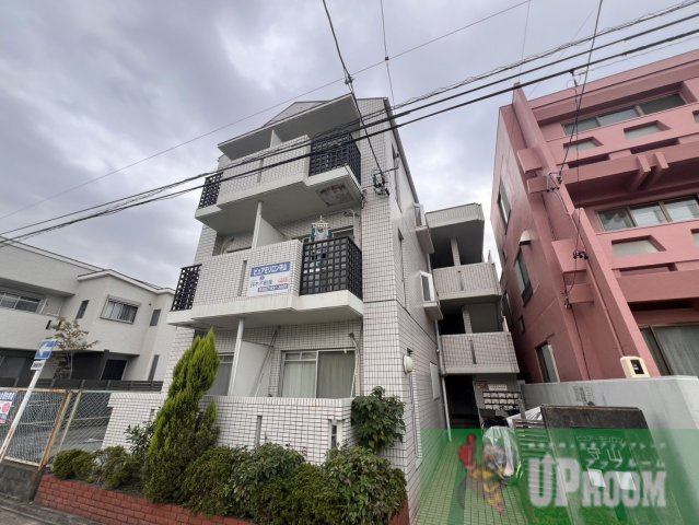 ピュアモリロン守山の外観