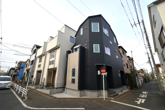 西久保3丁目・新築戸建の外観