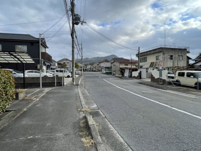 【前面道路含む現地写真】 | 里５丁目