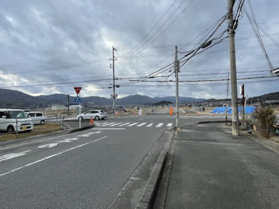 【前面道路含む現地写真】 | 里５丁目