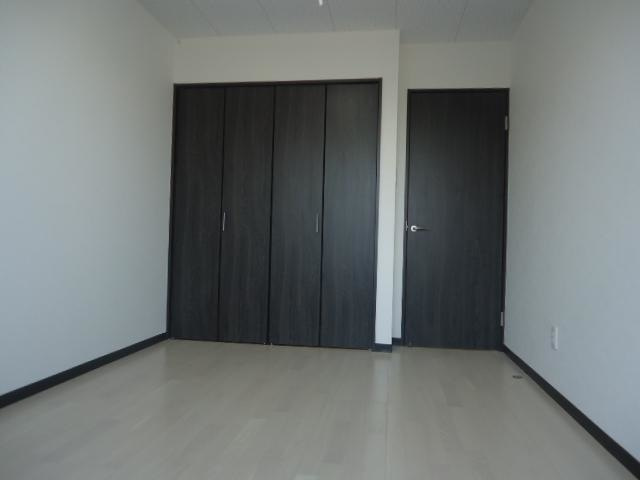 ティアラの洋室