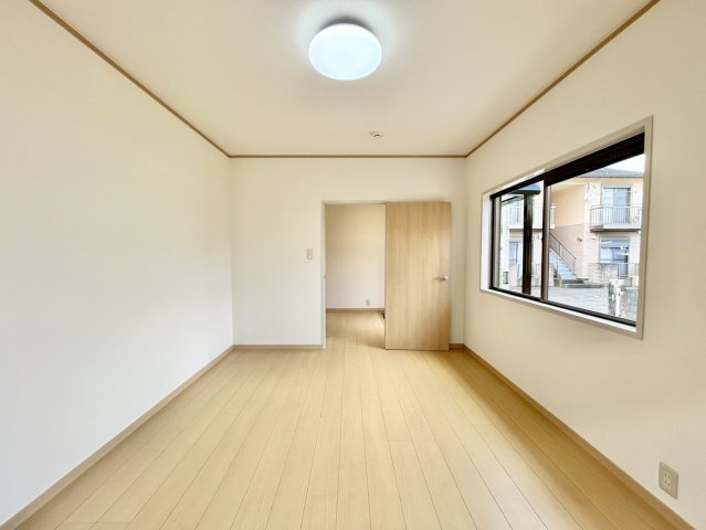 高知市若草町　中古戸建ての洋室|1F