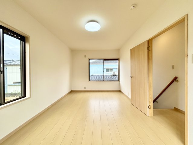 高知市若草町　中古戸建ての洋室