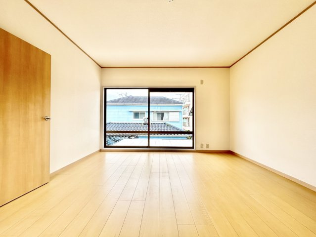 高知市若草町　中古戸建ての洋室|2F