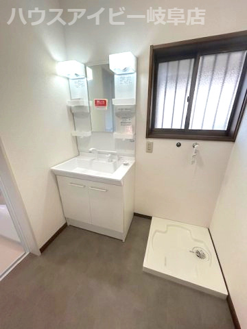 【独立洗面台】の画像