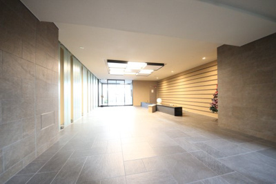 【エントランス】 | レ・ジェイド浜大津 | ゆったりエントランス