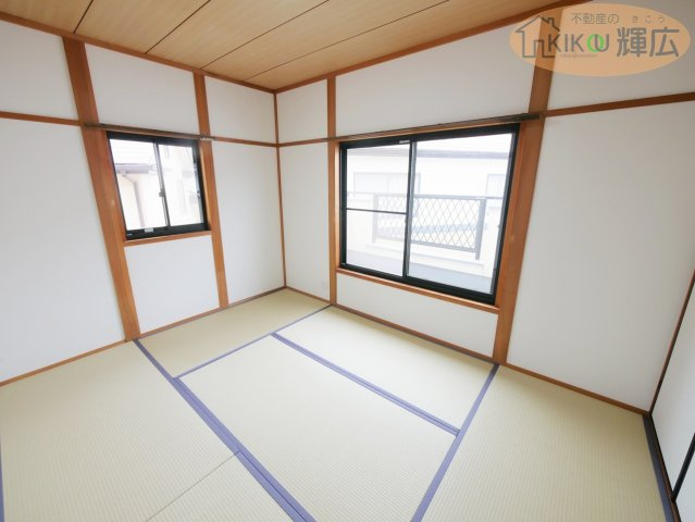 加古川市加古川町稲屋　中古戸建の寝室