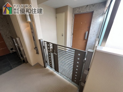 【玄関】 | ワコーレ霞ヶ丘景彩館