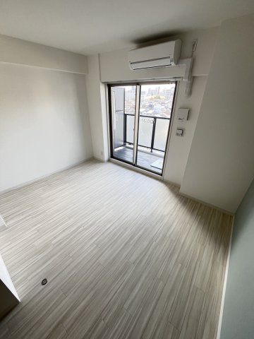 大阪市城東区東中浜１丁目の賃貸マンションの洋室