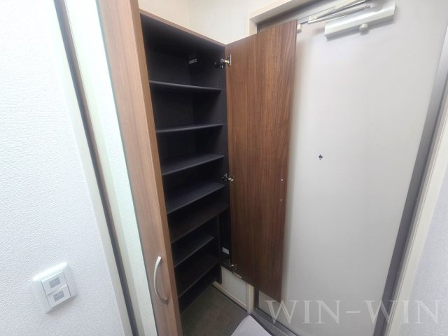 優 平川の玄関