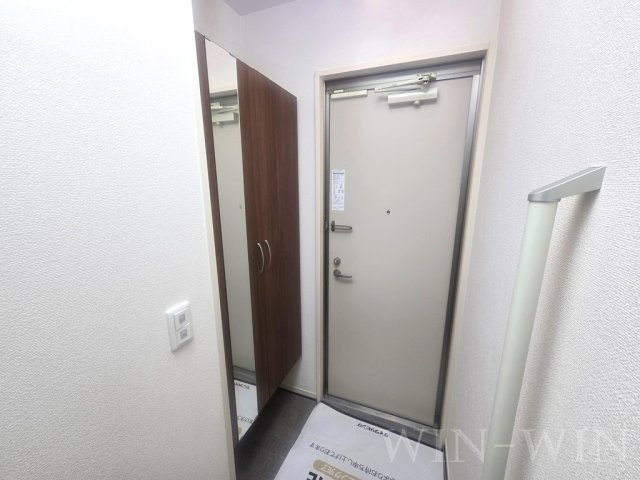 優 平川の玄関