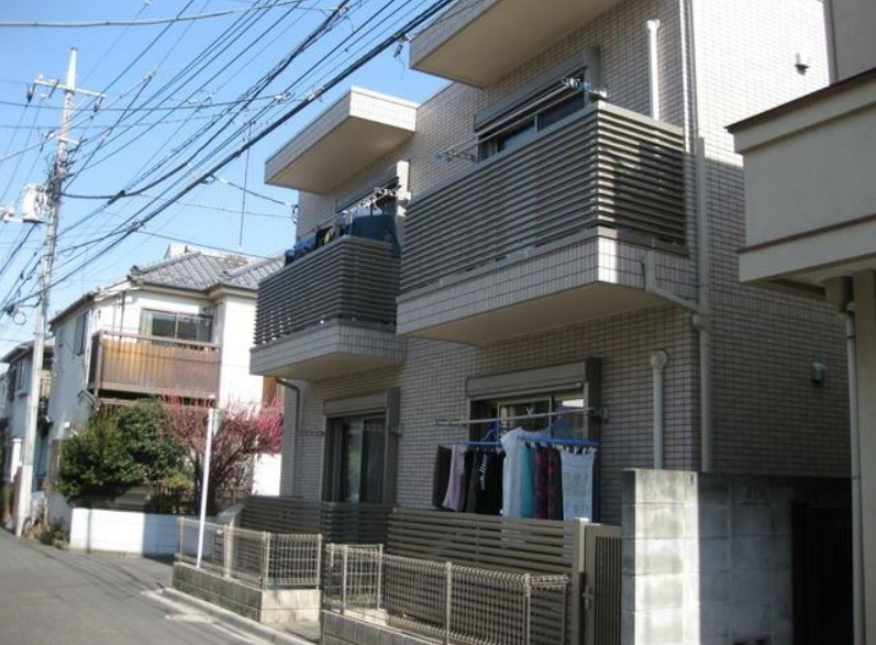 Lado　Escuelaのエントランス
