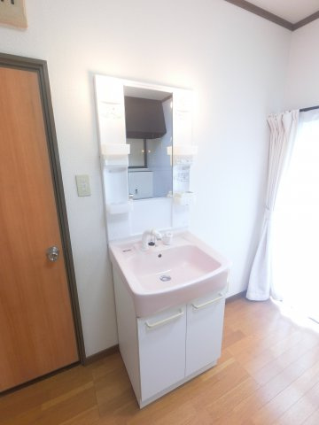 【独立洗面台】